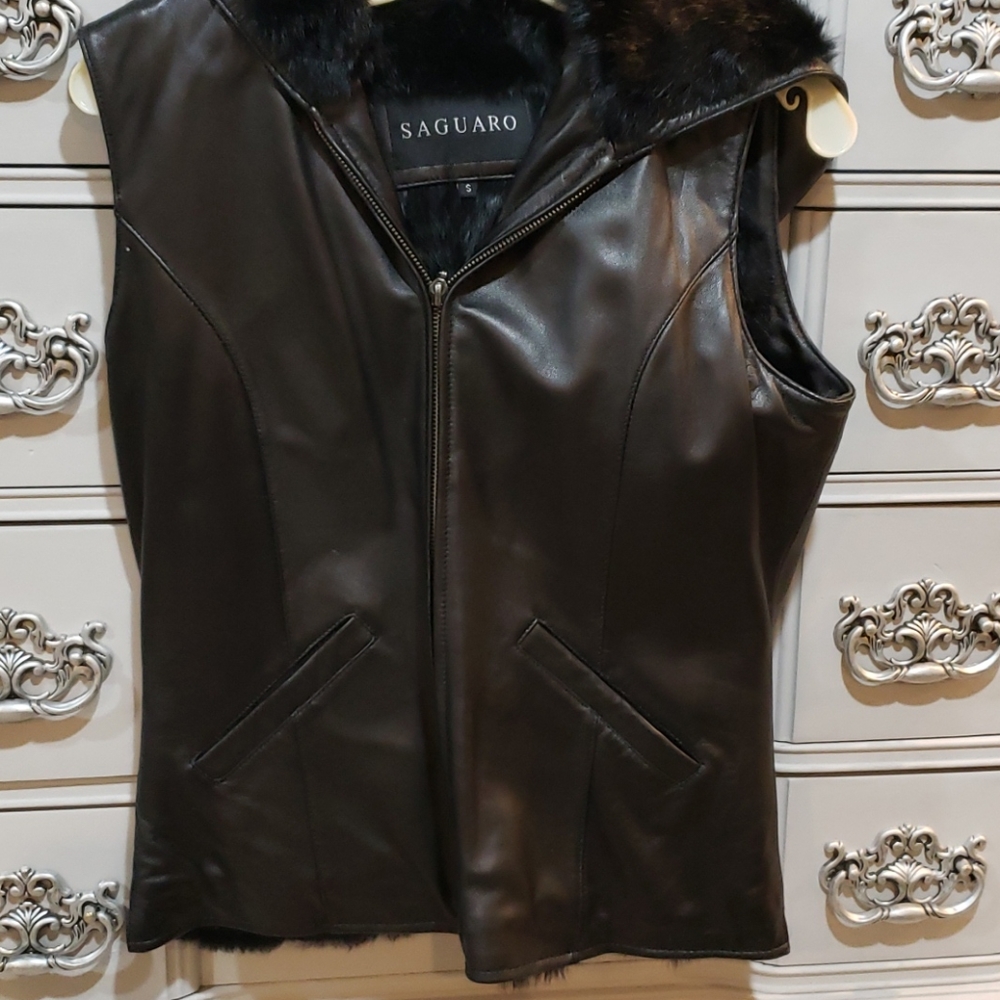 Leather Saguro vest